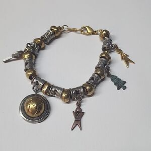 Liz Claiborne Vintage Charm Bracelet Mixed Metal Color Tones